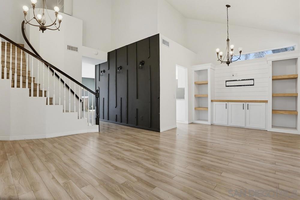 39991 Falcon Way