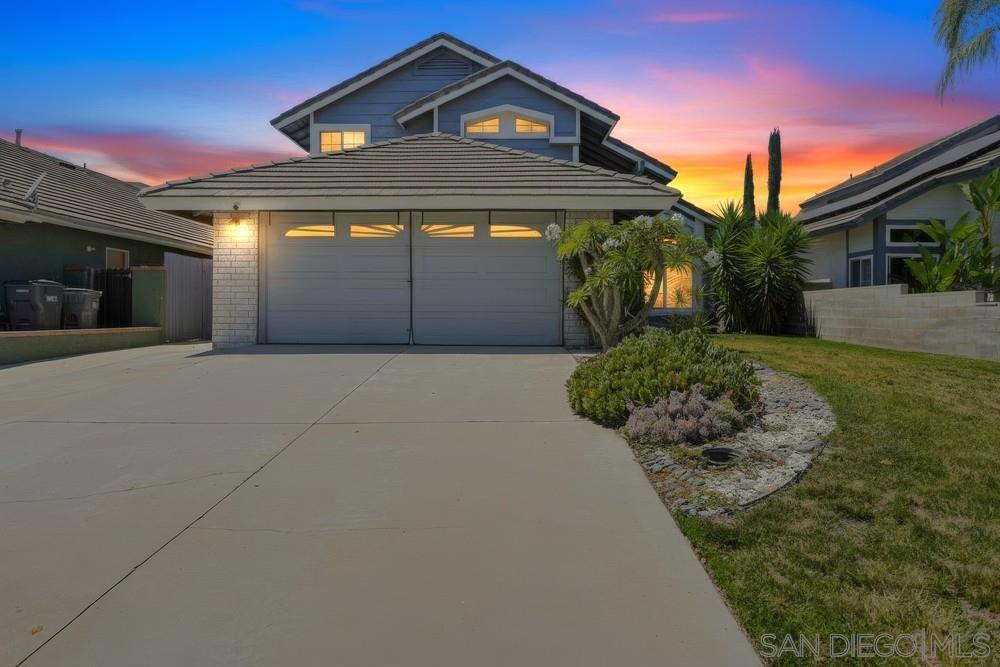 Photo 1 of 34 — 39991 Falcon Way, Murrieta, CA 92562