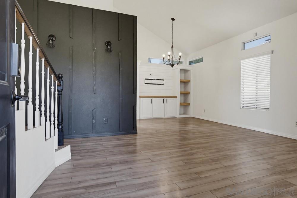 39991 Falcon Way