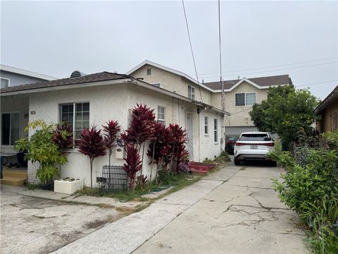 Photo of 1416 Orange Ave, Long Beach, CA 90813 (MLS # PW25278073)