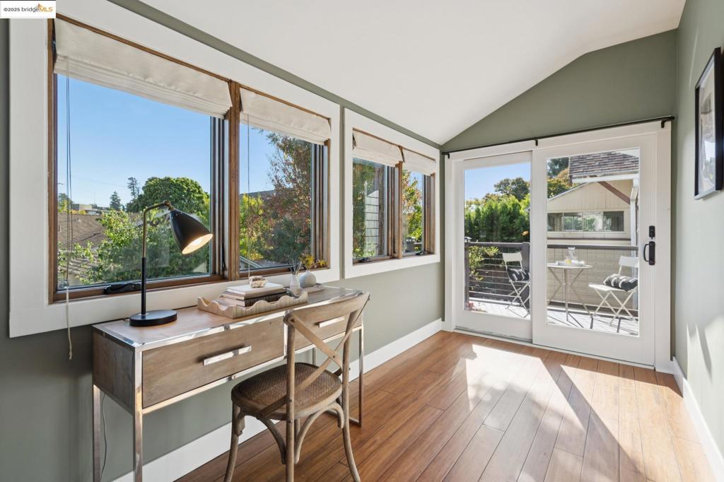 ROCKRIDGE - Residential
