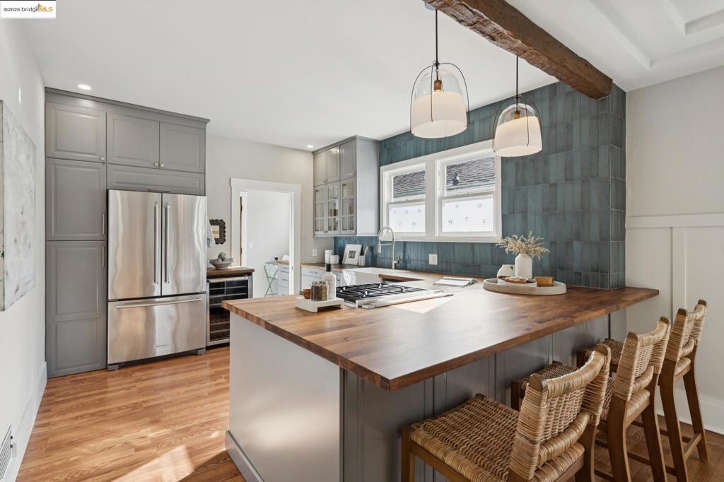 ROCKRIDGE - Residential