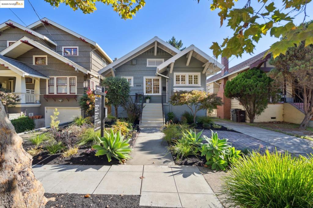 ROCKRIDGE - Residential