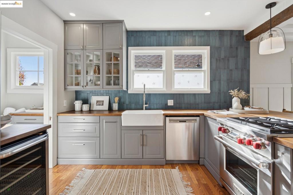 ROCKRIDGE - Residential