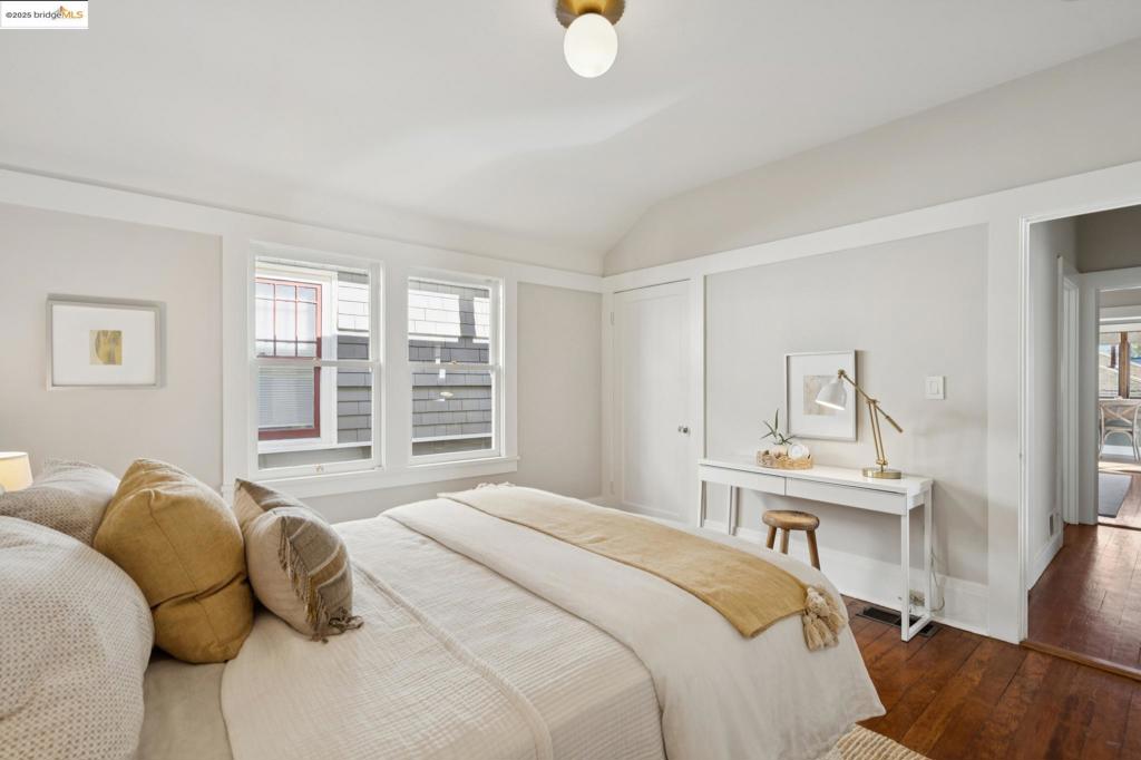 ROCKRIDGE - Residential