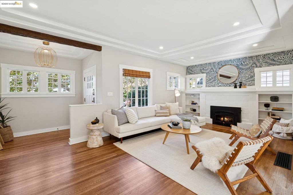 ROCKRIDGE - Residential