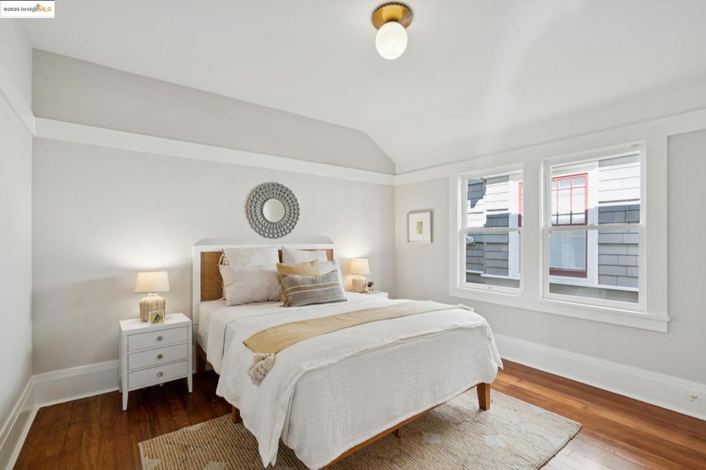 ROCKRIDGE - Residential