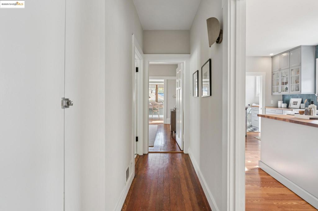 ROCKRIDGE - Residential