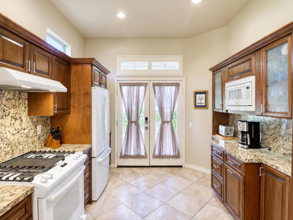 37669 Breeze Way