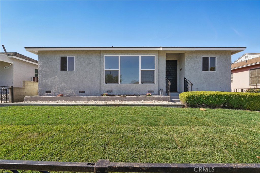 1509 W 138th Street