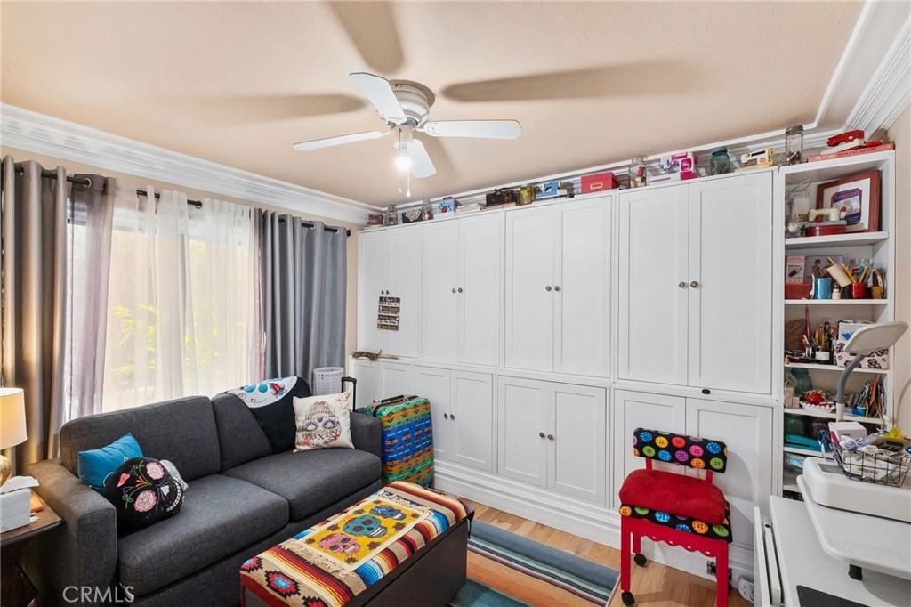 Aliso Place (AL) - Residential