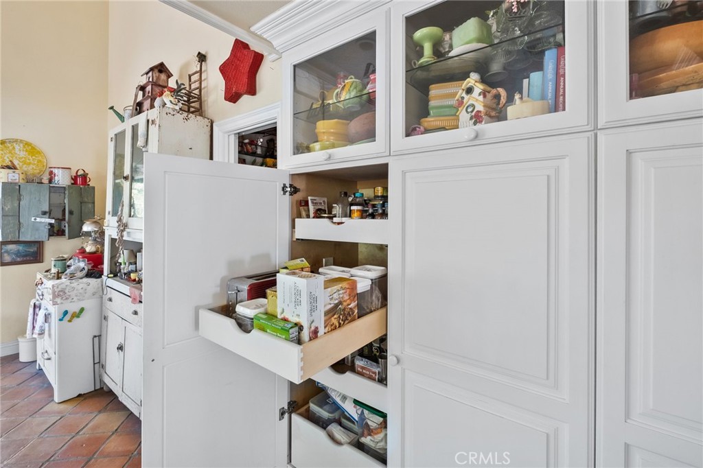 Aliso Place (AL) - Residential