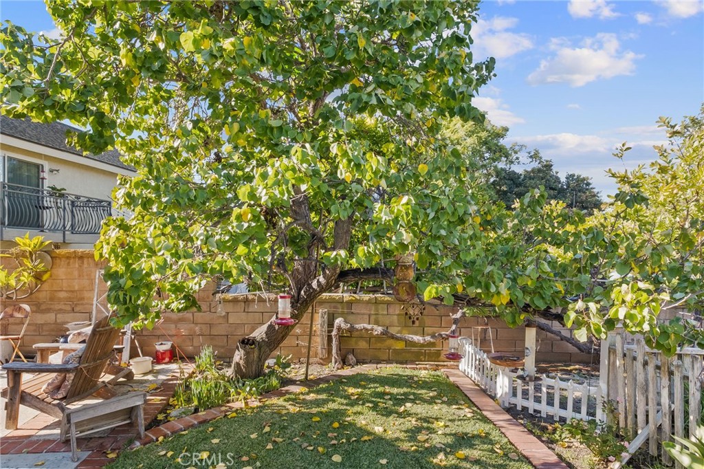 Aliso Place (AL) - Residential