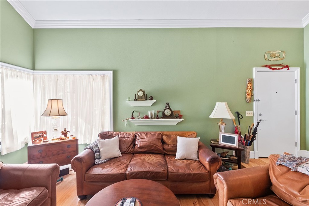 Aliso Place (AL) - Residential