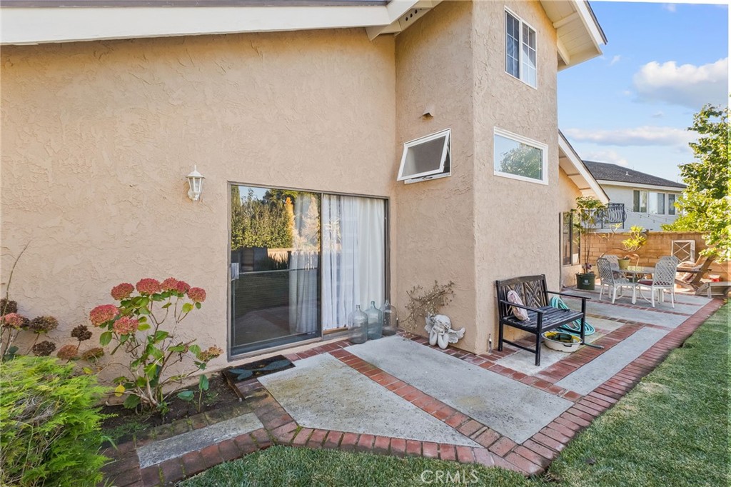 Aliso Place (AL) - Residential