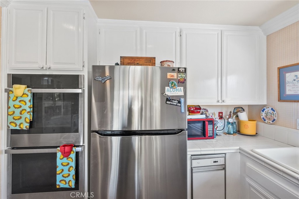 Aliso Place (AL) - Residential