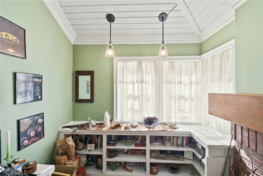 Aliso Place (AL) - Residential