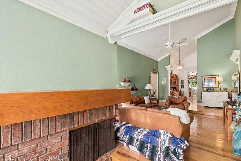 Aliso Place (AL) - Residential