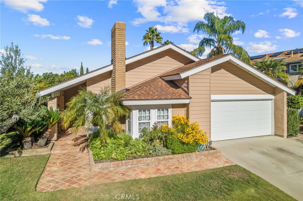 25556 La Mirada Street