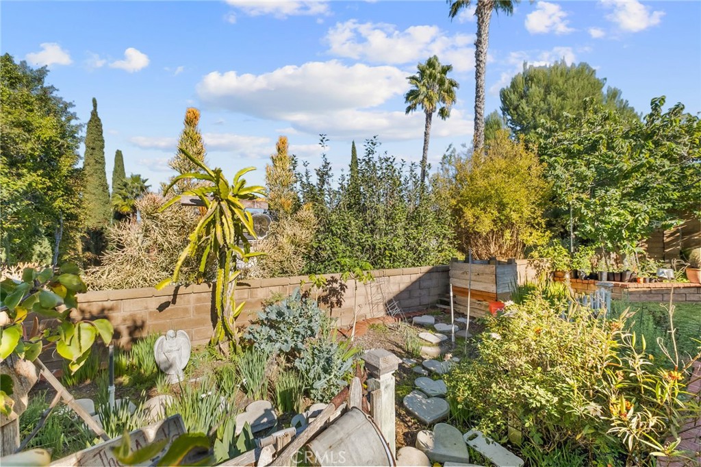 Aliso Place (AL) - Residential