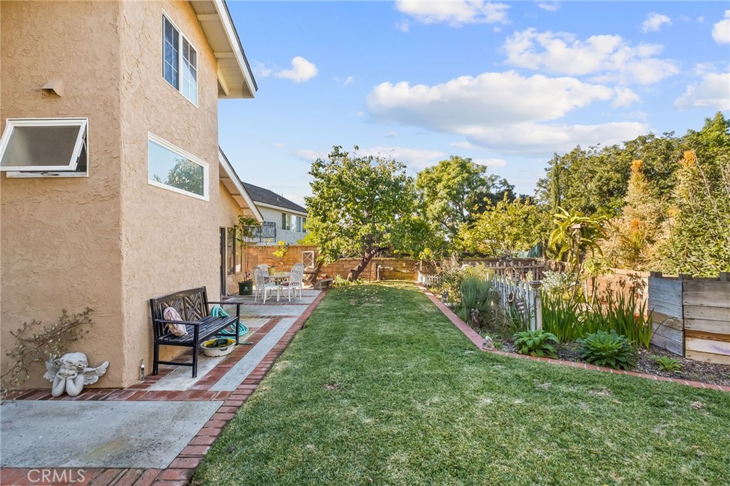 Aliso Place (AL) - Residential