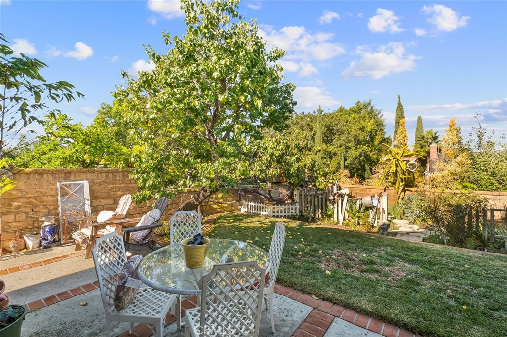 Aliso Place (AL) - Residential