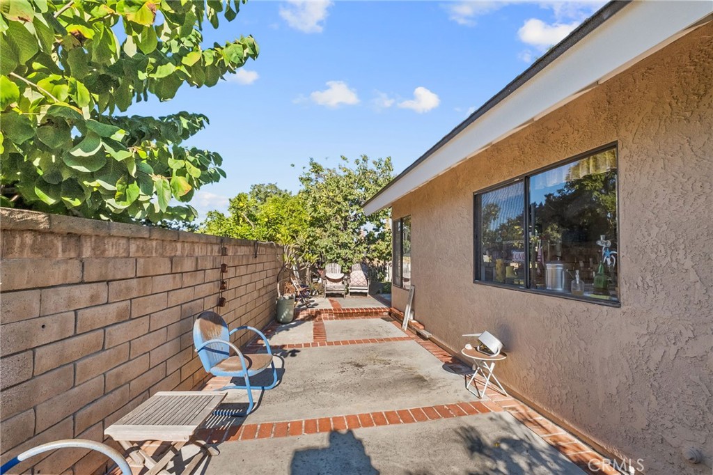 Aliso Place (AL) - Residential