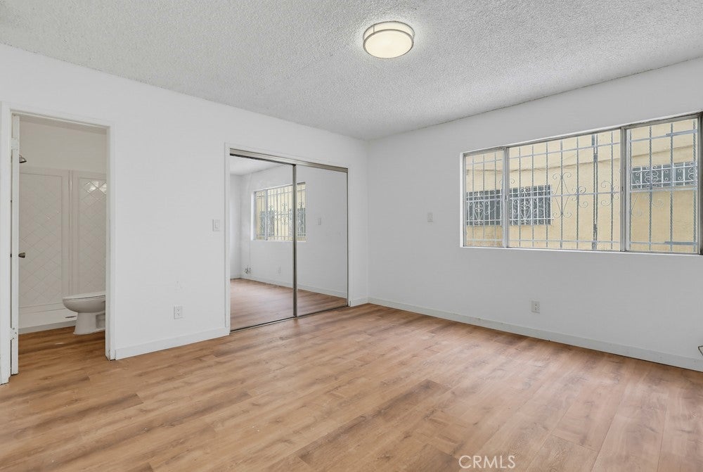 721 W 54th Street