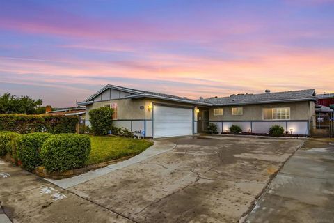 Photo of 10520 El Nopal, Santee, CA 92071 (MLS # 250039719SD)