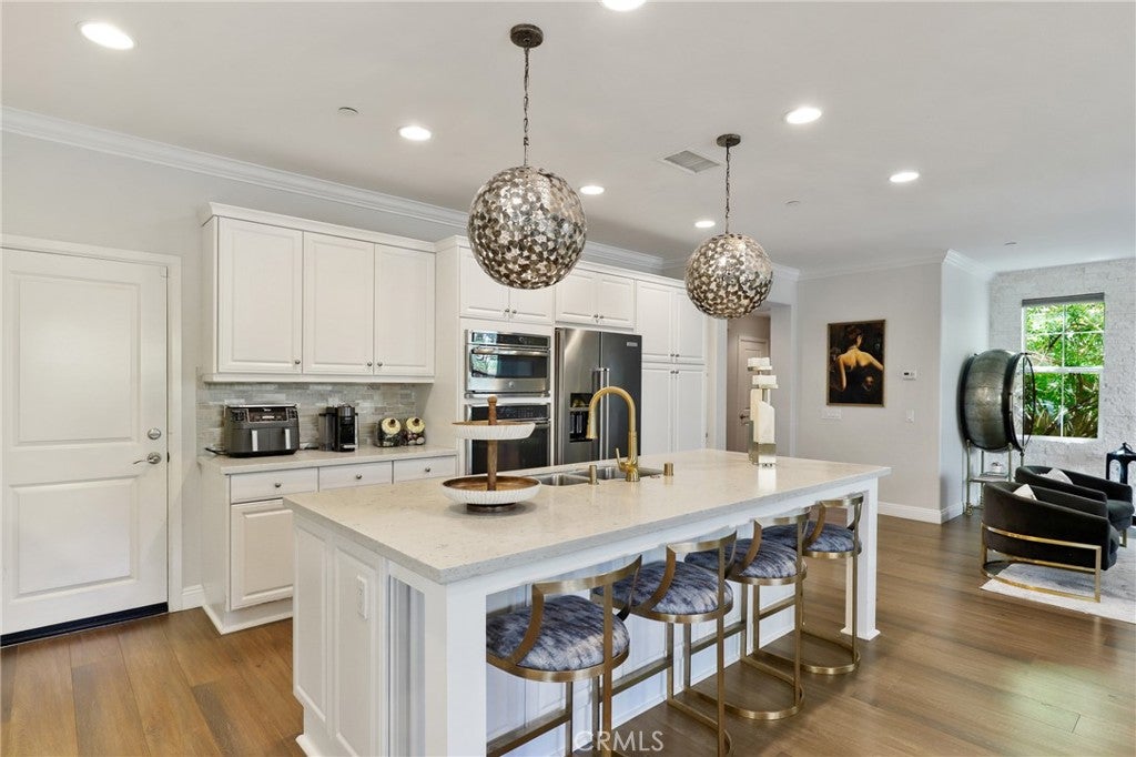 111 Bumblebee, Irvine CA 92618 - Photo 10