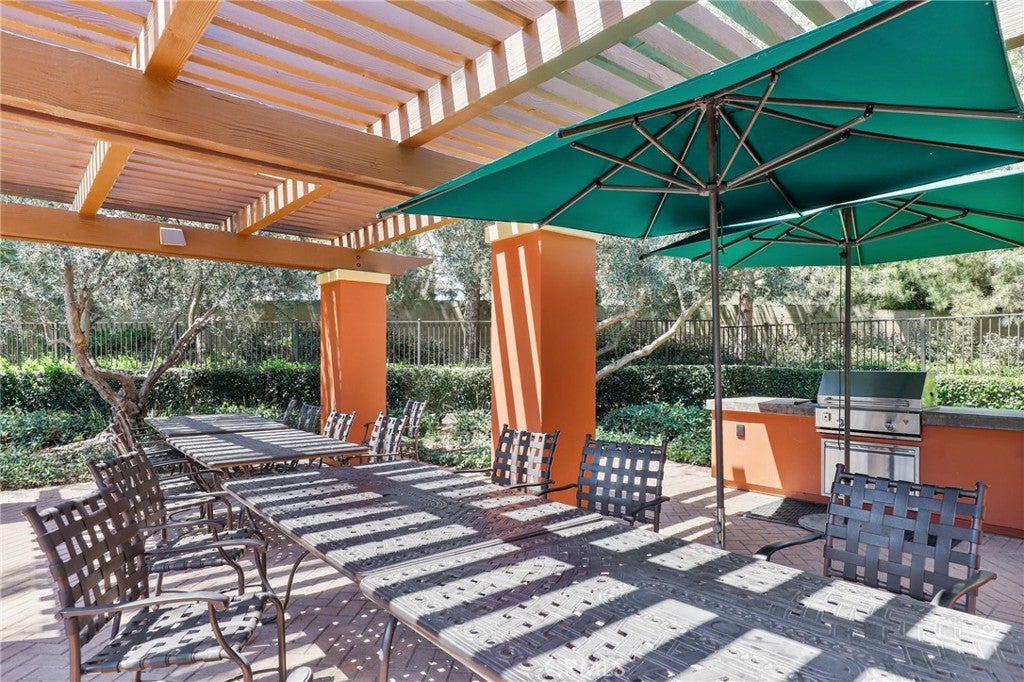 111 Bumblebee, Irvine CA 92618 - Photo 46