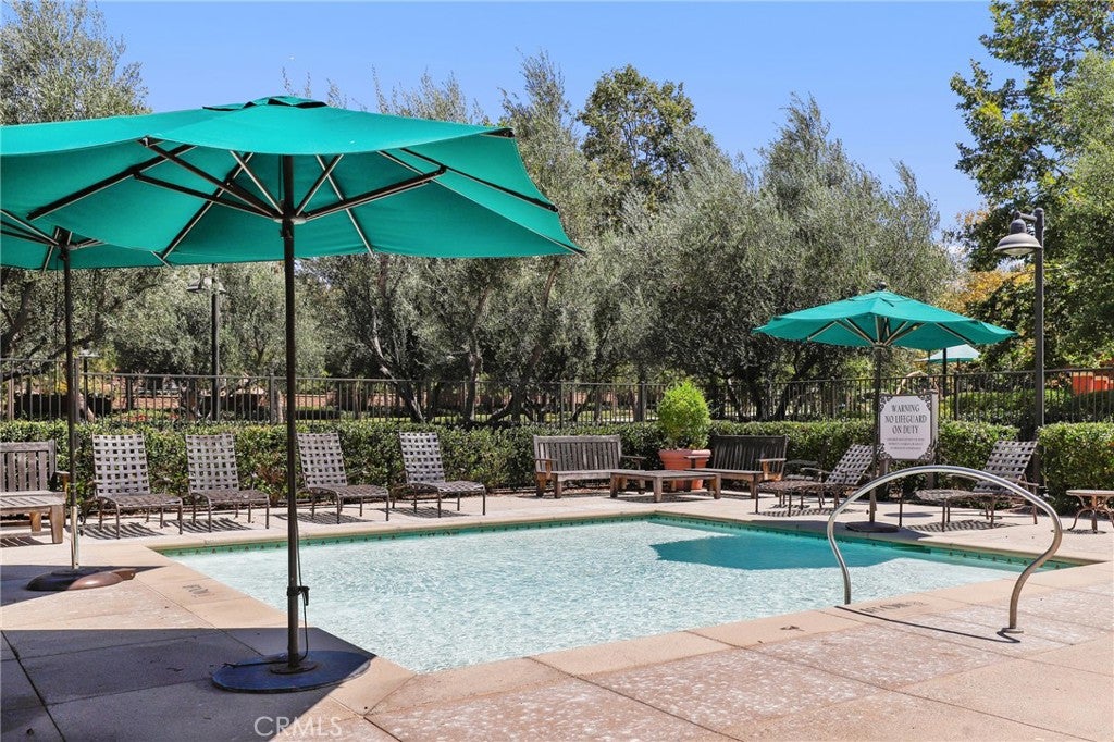 111 Bumblebee, Irvine CA 92618 - Photo 45