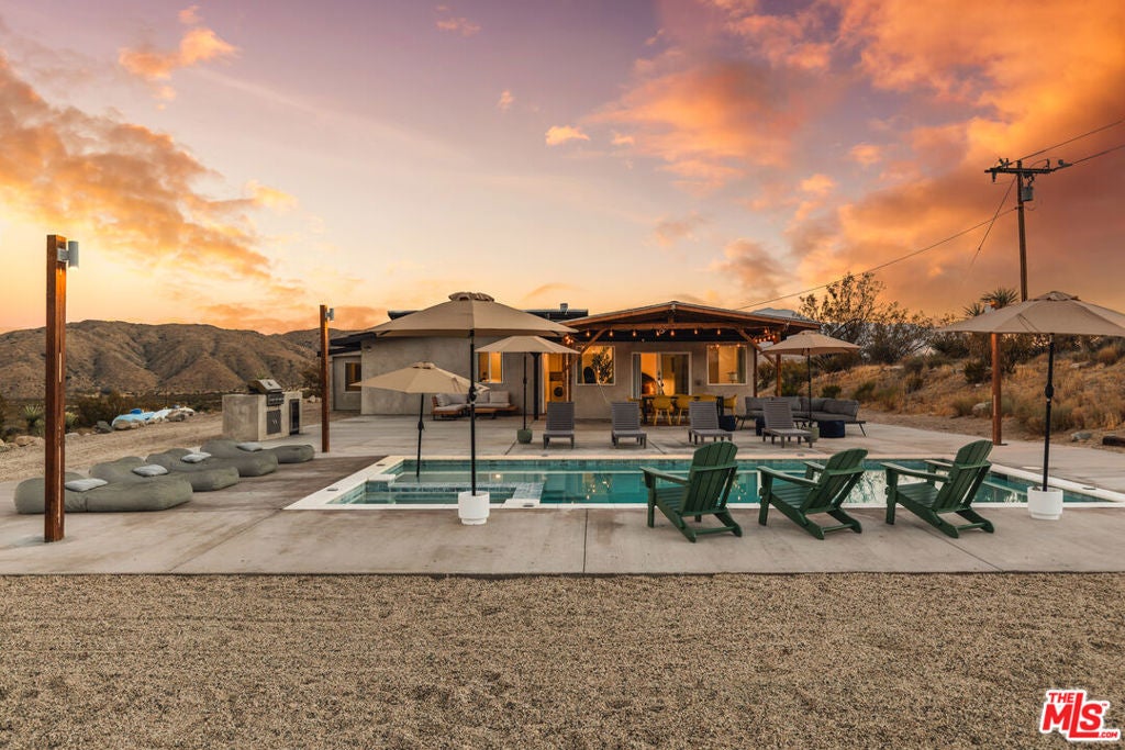 51818 Cheyenne Trail