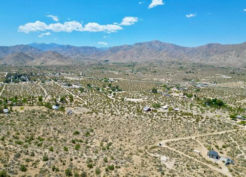 Photo of 0 Elm Street, Morongo Valley, CA 92256 (MLS # 219126419DA)