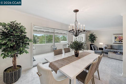 Photo of 1309 Skycrest Dr #5, Walnut Creek, CA 94595 (MLS # 41151533)