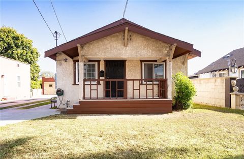 Photo of 522 W Hillcrest Boulevard, Inglewood, CA 90301 (MLS # SB26072337)