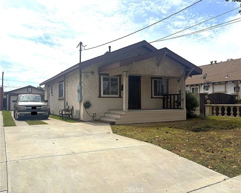 Photo of 522 W Hillcrest Boulevard, Inglewood, CA 90301 (MLS # SB26072337)