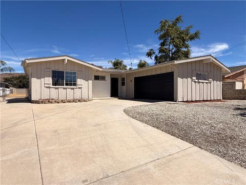 Photo of 33640 Reedywoods LN, Yucaipa, CA 92399 (MLS # IV26181405)