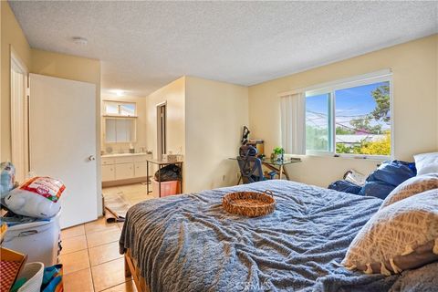 Tiny photo for 22855 Vanowen St, West Hills, CA 91307 (MLS # SR25266566)