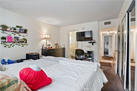 Tiny photo for 22855 Vanowen St, West Hills, CA 91307 (MLS # SR25266566)