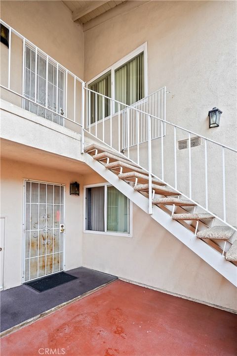 Tiny photo for 22855 Vanowen St, West Hills, CA 91307 (MLS # SR25266566)