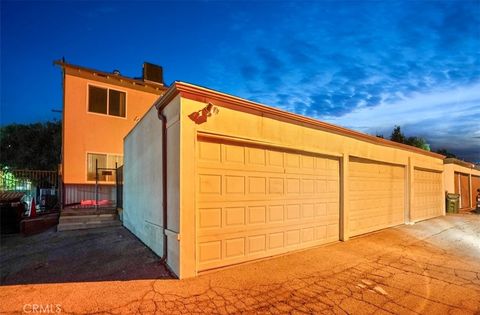 Tiny photo for 22855 Vanowen St, West Hills, CA 91307 (MLS # SR25266566)