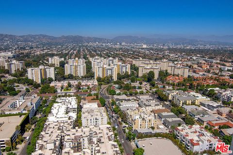 Photo of 5670 Wilshire Boulevard #PH1, Los Angeles, CA 90036 (MLS # 25583777) Photo of 5670 Wilshire Boulevard #PH1, Los Angeles, CA 90036 (MLS # 25583777)