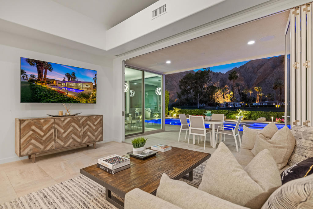 77087 Iroquois Drive