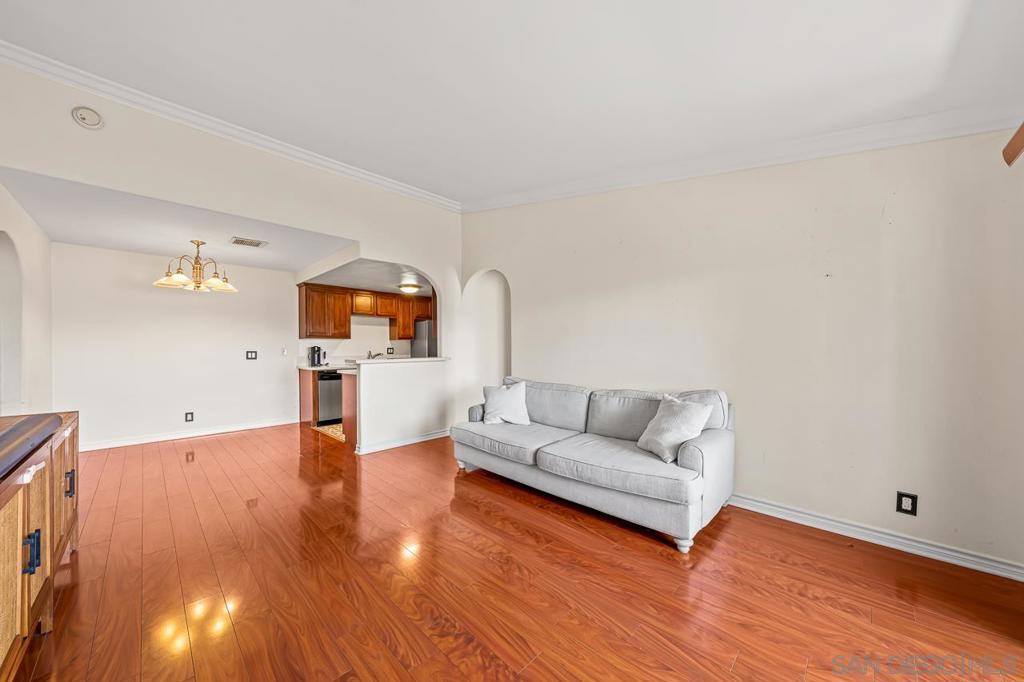 1915 Avenida Del Mexico 264