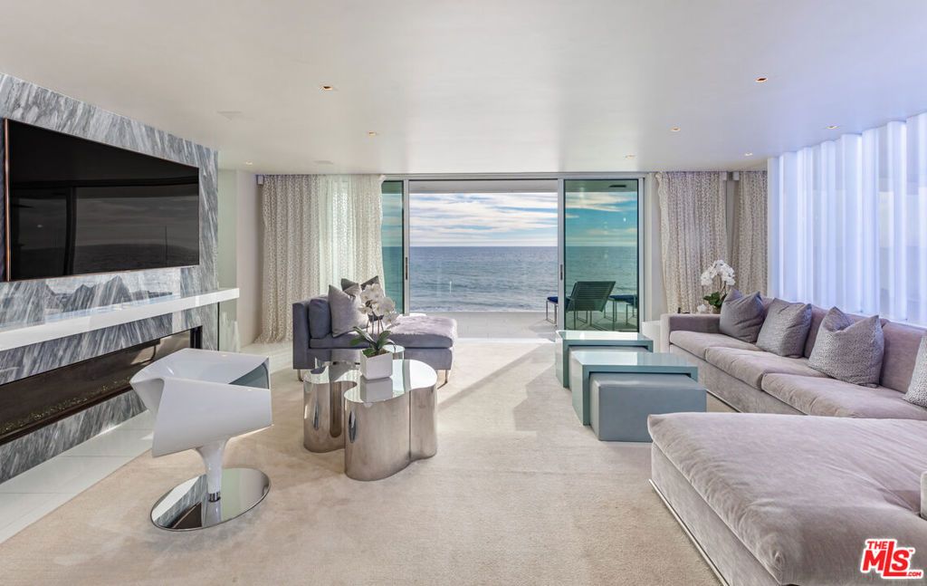 Photo of 31636 Sea Level Drive, Malibu, CA 90265 (MLS # 25543793)