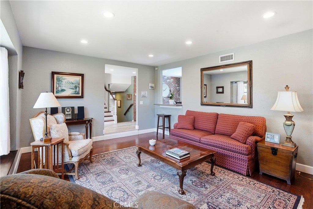 17432 Almelo Lane, Huntington Beach CA 92649 - Photo 6