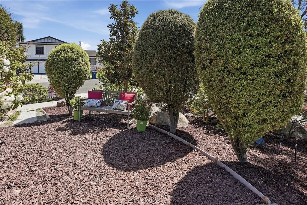 17432 Almelo Lane, Huntington Beach CA 92649 - Photo 46