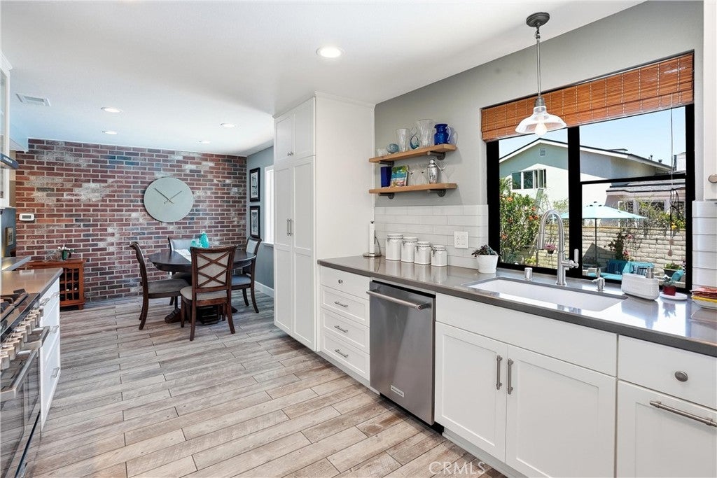 17432 Almelo Lane, Huntington Beach CA 92649 - Photo 14