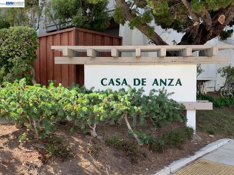 10439 Mary Ave Cupertino CA 95014